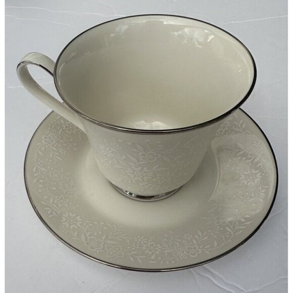 Noritake Affection Ivory 7192 Tea Cup & Saucer White on Cream Silver Trim - Picture 5 of 6